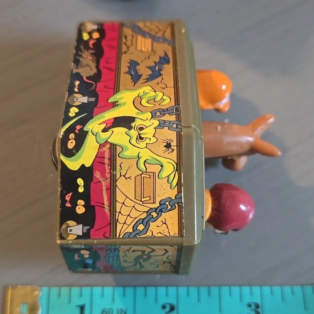 Scooby Doo Vintage Wheeled Coffin Trio Velma Daphne Scooby Burger King